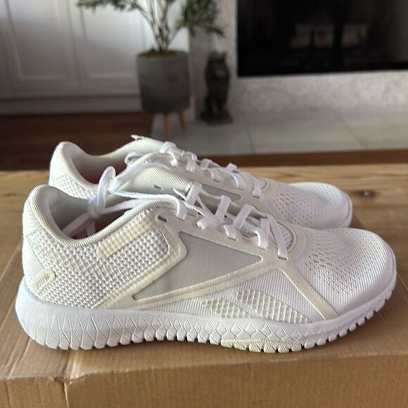 Reebok women's Flexagon Force 2.0 Cross Trainer white size 7.5 NEW in box - Picture 7 of 9